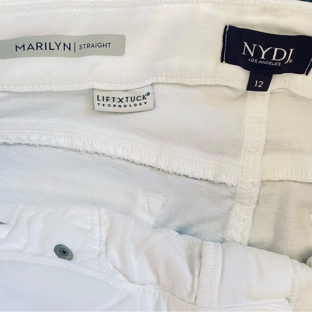 NWT 🤍 NYDJ Marilyn Straight Leg White Denim Jeans, 32” Inseam, Size 12 #MFOZ2013 - Picture 7 of 16